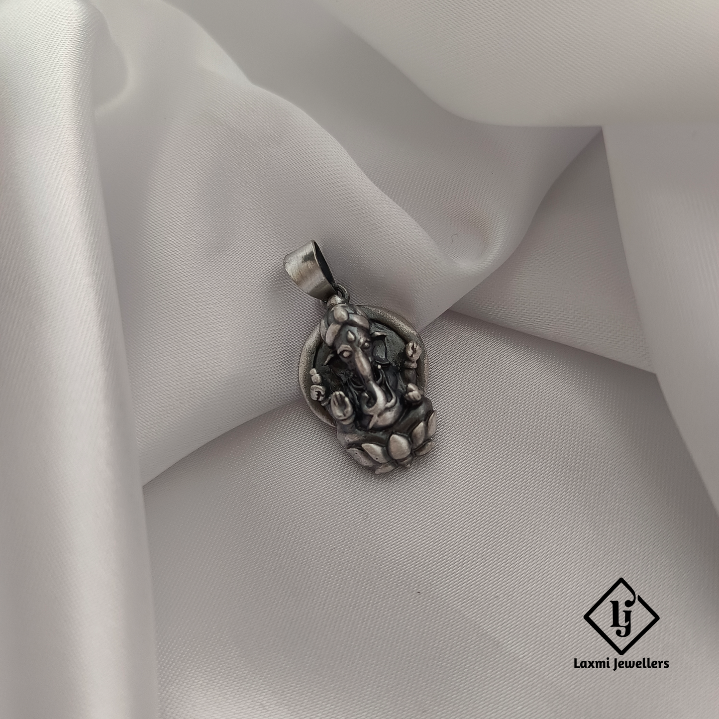 925 Sterling Silver Ganesh Pendant | Antique Finish Lord Ganesha Locket for Men & Women