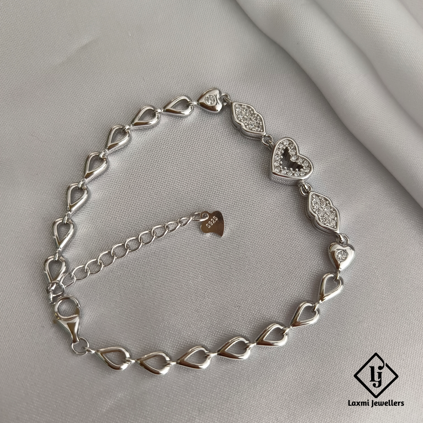 925 Silver Heart Bracelet for Women – Elegant Zircon Love Chain Bracelet