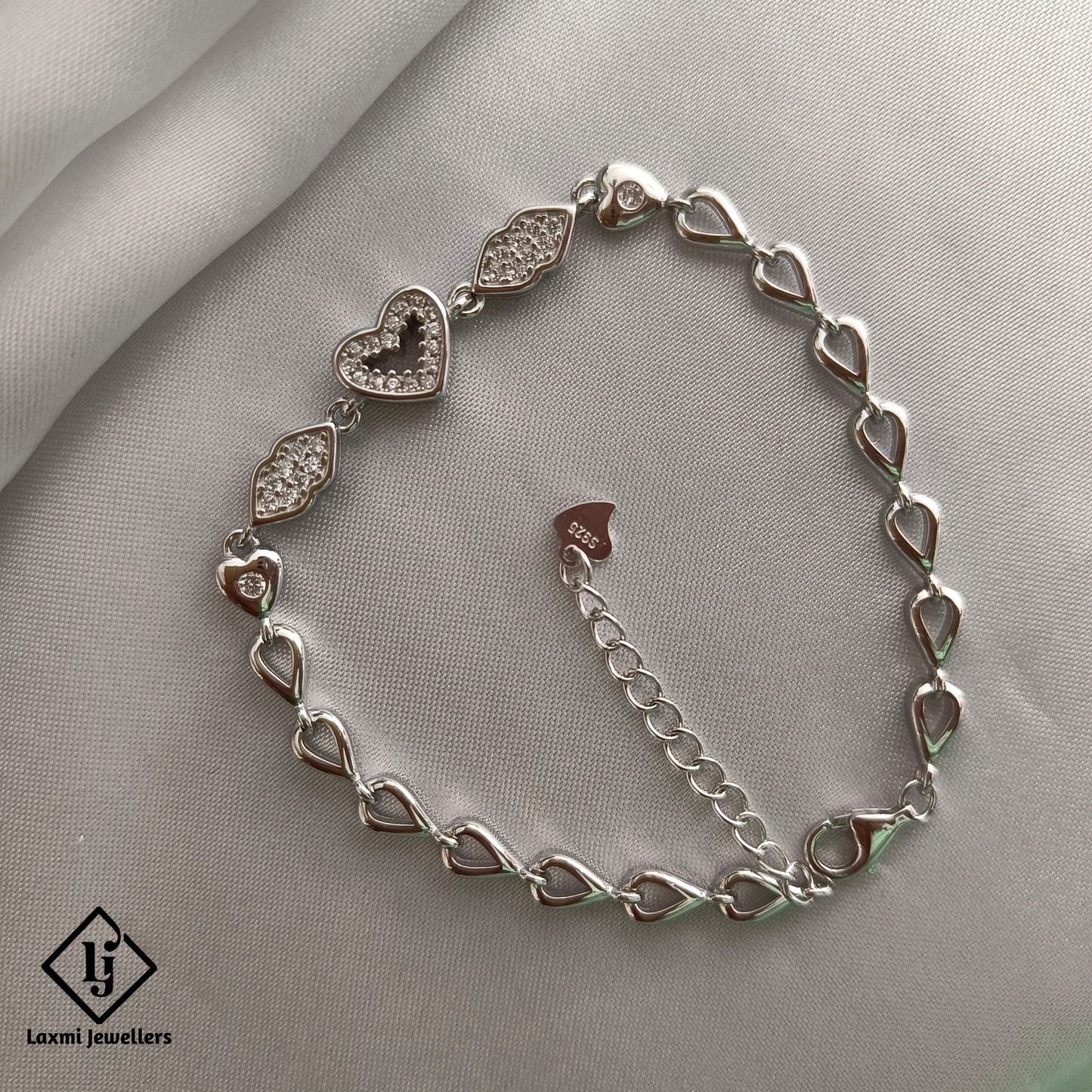 925 Silver Heart Bracelet for Women – Elegant Zircon Love Chain Bracelet