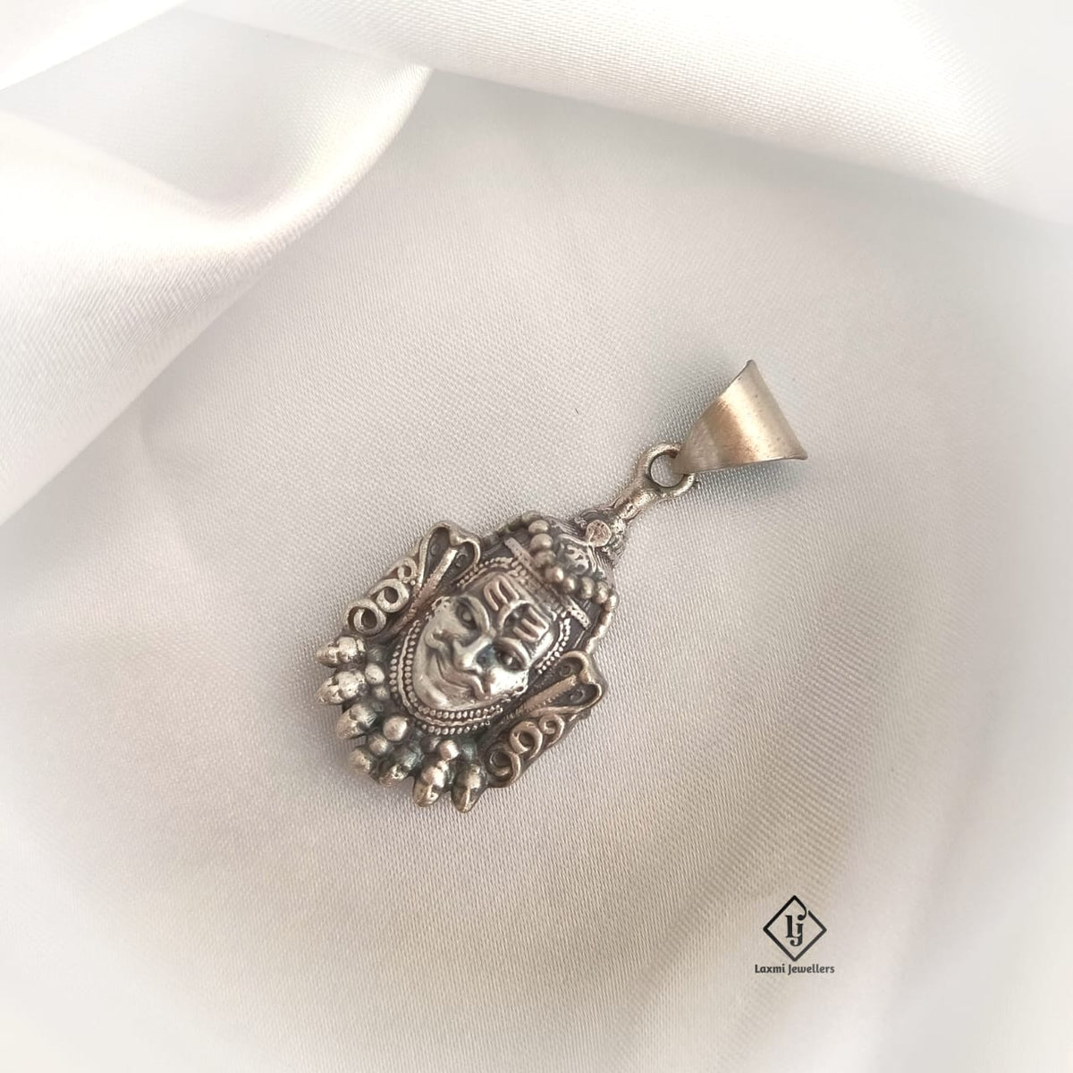 Laxmi Jewellers 925