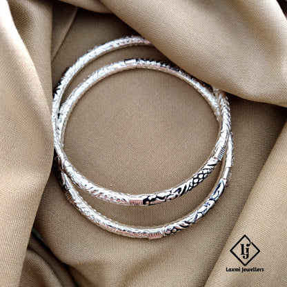 Oxidized Silver Kada Bangles – Intricate Floral Design – Traditional Ethnic Jewelry