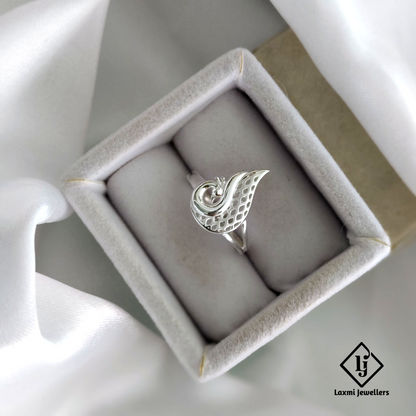 Exquisite Peacock Silver Ring – Intricate Designer Jewelry for Women