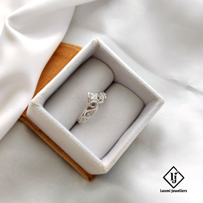 Elegant 925 Sterling Silver Filigree Ring with Sparkling Cubic Zirconia – Vintage-Inspired Design