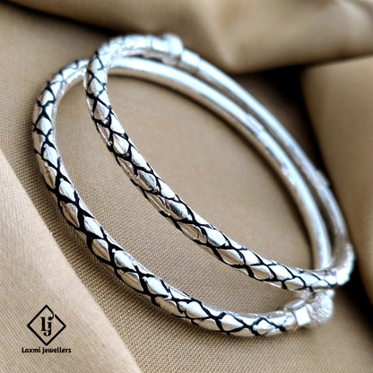 Traditional 925 Sterling Silver Oxidized Pattern Bangles – Unique Handcrafted Design