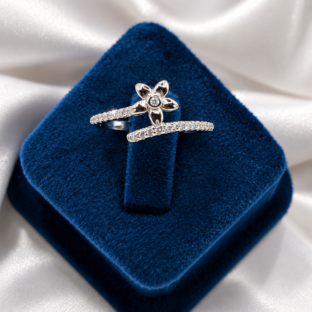 925 Sterling Silver Floral Ring for Women | Elegant Flower Ring for Ladies – Laxmi Jewellers