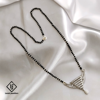 925 Sterling Silver Mangalsutra Necklace with Sparkling Crystal Pendant – Traditional Black Beads Design