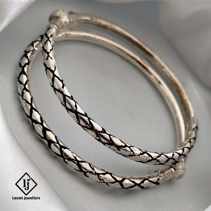 Traditional 925 Sterling Silver Oxidized Pattern Bangles – Unique Handcrafted Design
