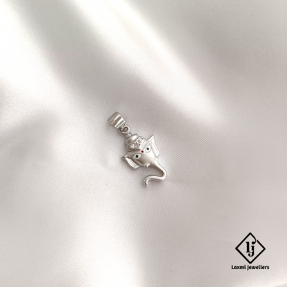 925 Sterling Silver Ganesha Pendant – Elegant Lord Ganpati Design for Men & Women
