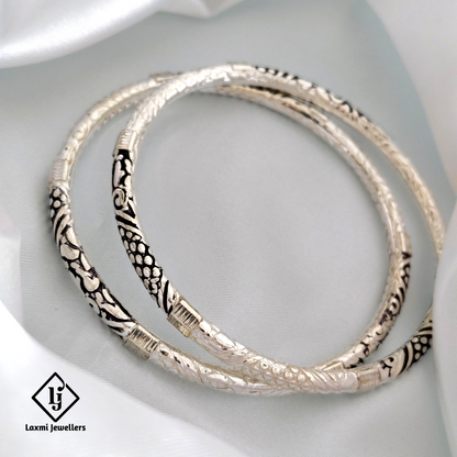 Oxidized Silver Kada Bangles – Intricate Floral Design – Traditional Ethnic Jewelry
