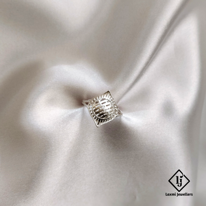 Sterling Silver Textured Designer Ring – Elegant Statement Jewelry for Men and Women