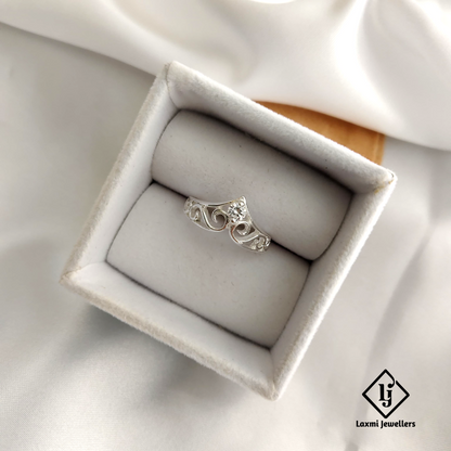 Elegant 925 Sterling Silver Filigree Ring with Sparkling Cubic Zirconia – Vintage-Inspired Design