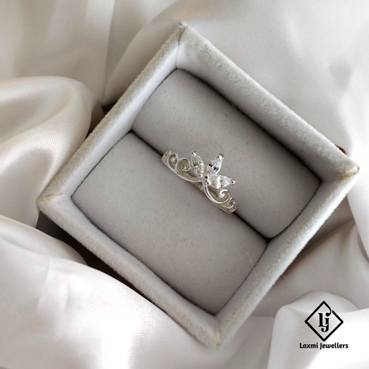 Elegant Sterling Silver Floral Crown Ring – Marquise Cut Sparkle – Women's Fashion Jewelry