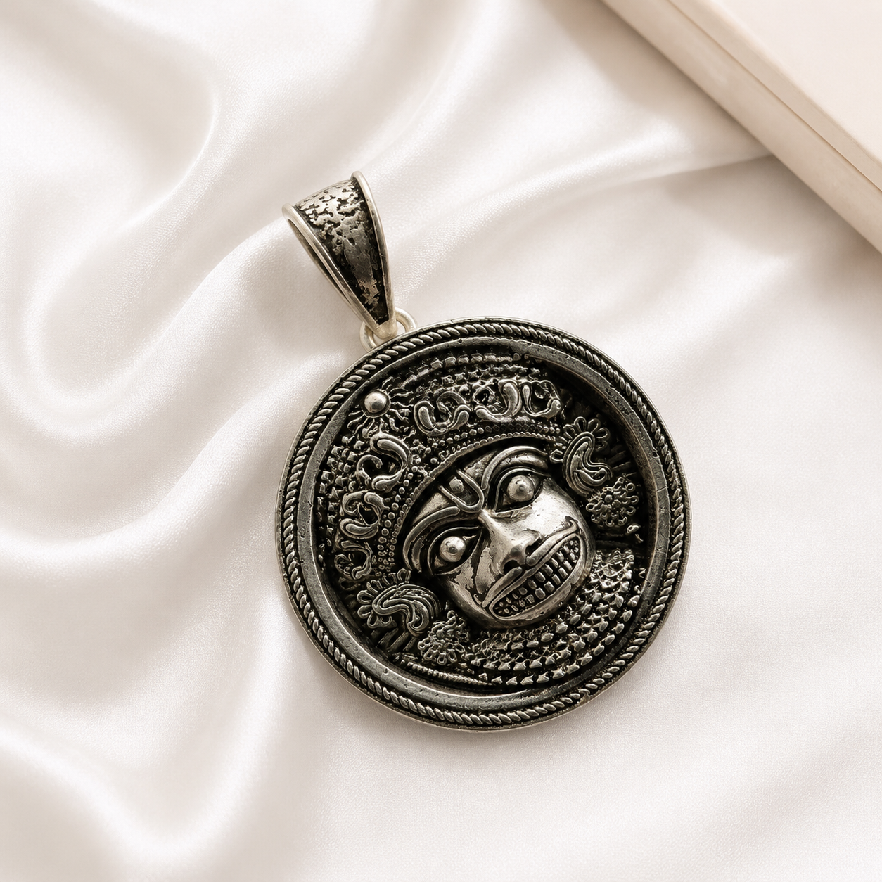 Hanuman Ji Silver Pendant | Divine Bajrangbali Pendant for Men & Women | Spiritual Designer Pendant